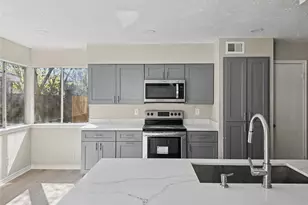 12803 Kitty Brook Ln, Houston, TX 77071 - Photo 7