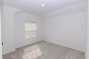 7907 Elk Grv Ln, Richmond, TX 77469 - Photo 9