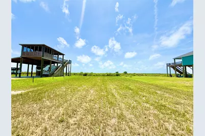 1399 Van Sant, Gilchrist, TX 77617 - Photo 3