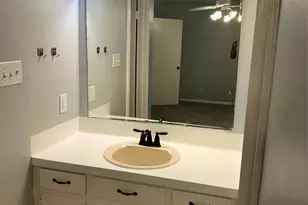 1611 Mapleton Dr, Houston, TX 77043 - Photo 21