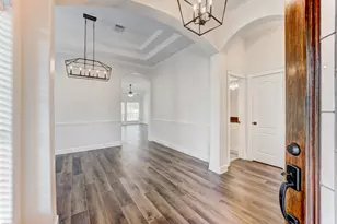 2425 Spellbrook Ct, League City, TX 77573 - Photo 5