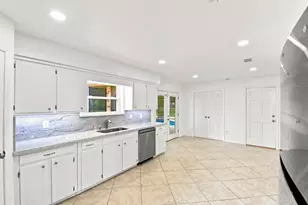 12211 3rd St, Santa Fe, TX 77510 - Photo 15