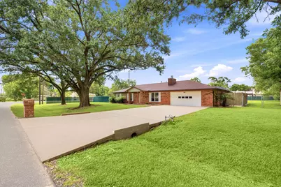 12211 3rd Street, Santa Fe, TX 77510 - Photo 5