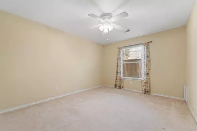 1506 Oak Hollow Drive, Friendswood, TX 77546 - Photo 17
