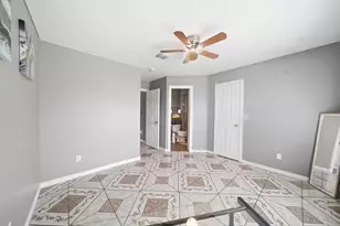 5306 Jewel St, Houston, TX 77026 - Photo 15