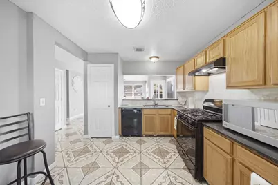5306 Jewel Street, Houston, TX 77026 - Photo 13