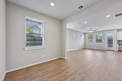 10107 Pelican Pass Drive, Houston, TX 77080 - Photo 15