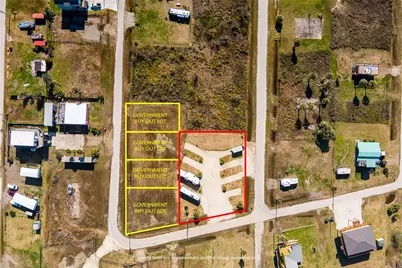 1040 Rollover Lane, Gilchrist, TX 77617 - Photo 5