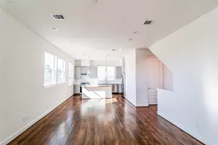 2745 Clinton Dr, Houston, TX 77020 - Photo 5