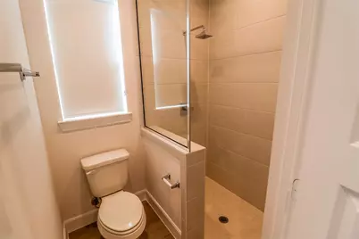 2745 Clinton Drive, Houston, TX 77020 - Photo 25