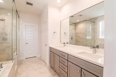 2745 Clinton Drive, Houston, TX 77020 - Photo 19