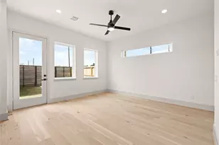 4006 Buffalo Moon Dr, Houston, TX 77045 - Photo 3