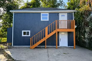 2209 Gano St, Houston, TX 77009 - Photo 3
