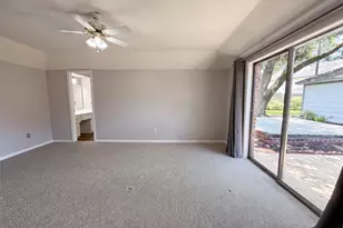 10327 Sweetwood Dr, Houston, TX 77070 - Photo 13