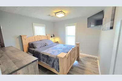 16623 Jolly Roger Road, Galveston, TX 77554 - Photo 15