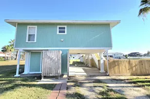 16623 Jolly Roger Rd, Galveston, TX 77554 - Photo 25