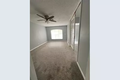 5522 Lakefield Drive, Houston, TX 77033 - Photo 3