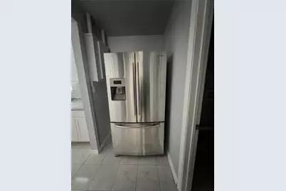 5522 Lakefield Drive, Houston, TX 77033 - Photo 11