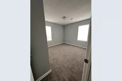 5522 Lakefield Drive, Houston, TX 77033 - Photo 9