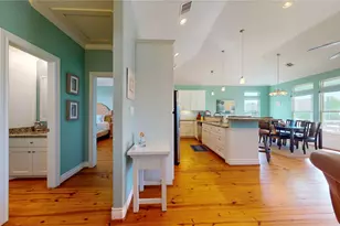 1121 Blue Water Dr, Crystal Beach, TX 77650 - Photo 11