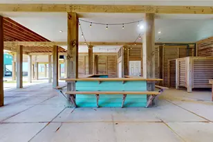 1121 Blue Water Dr, Crystal Beach, TX 77650 - Photo 19