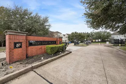 14906 Tuttle Point Drive, Houston, TX 77082 - Photo 35