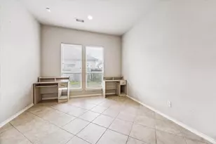 14906 Tuttle Point Dr, Houston, TX 77082 - Photo 11