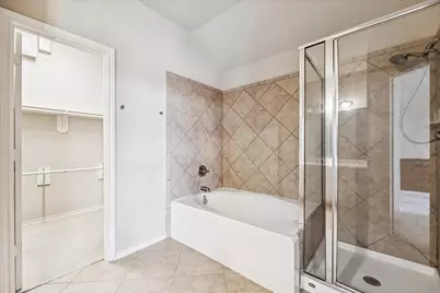 14906 Tuttle Point Drive, Houston, TX 77082 - Photo 17