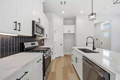 10612 Ashville Drive, Houston, TX 77051 - Photo 7
