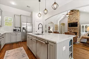 12969 Shady Woods Ct, Montgomery, TX 77316 - Photo 11