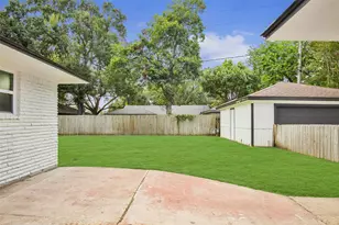 5731 Creekbend Dr, Houston, TX 77096 - Photo 41