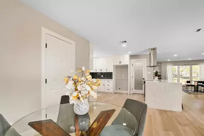 5731 Creekbend Drive, Houston, TX 77096 - Photo 17