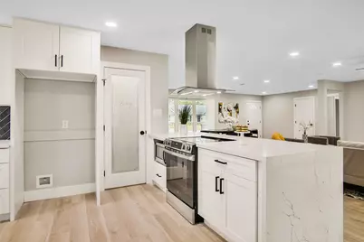 5731 Creekbend Drive, Houston, TX 77096 - Photo 23