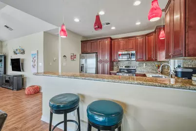 4126 Grayson, Galveston, TX 77554 - Photo 9