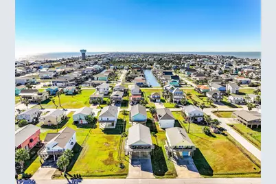 4126 Grayson, Galveston, TX 77554 - Photo 41