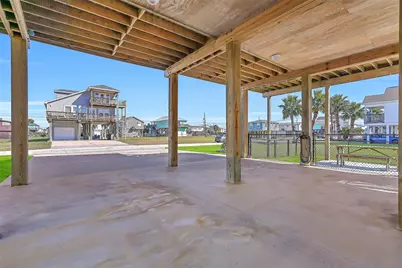 4126 Grayson, Galveston, TX 77554 - Photo 27