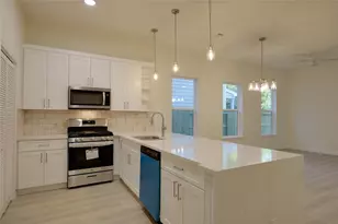 955 Ringold St, Houston, TX 77088 - Photo 11