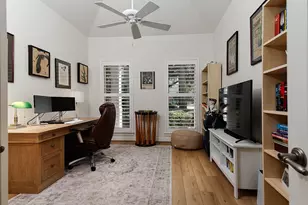27 Acorn Cluster Ct, The Woodlands, TX 77381 - Photo 29