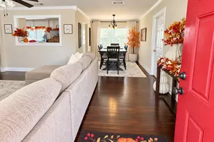 8521 Western Dr, Houston, TX 77055 - Photo 3