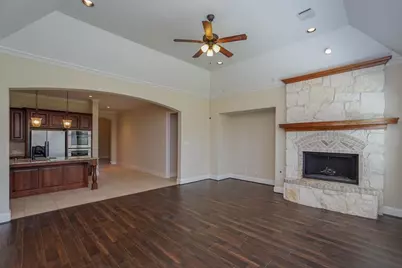 1319 Alleyan, Sugar Land, TX 77479 - Photo 7