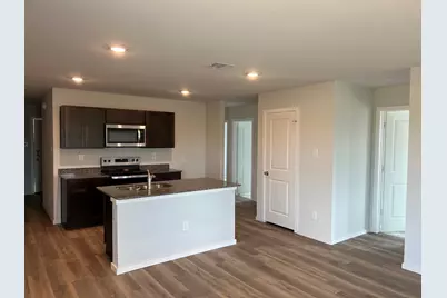 109 Mullins Drive, Rockdale, TX 76567 - Photo 3