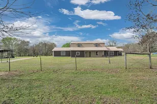 1013 Dewitt Hinson Rd, Pollok, TX 75969 - Photo 1