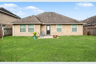4710 Lake Rim Drive, Alvin, TX 77511 - Photo 21