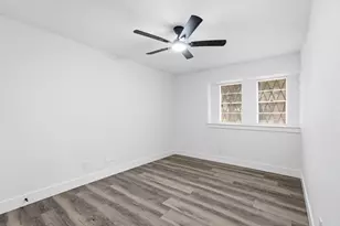377 Haymarket Ln, Hockley, TX 77015 - Photo 13