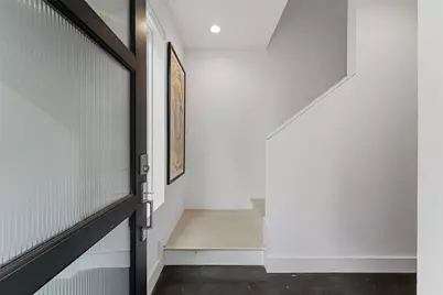 5854 E Post Oak Lane, Houston, TX 77055 - Photo 5