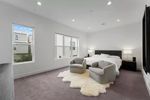 5854 E Post Oak Ln, Houston, TX 77055 - Photo 15