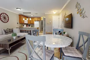 730 E Mather St, New Braunfels, TX 78130 - Photo 7