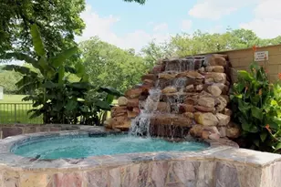 730 E Mather St, New Braunfels, TX 78130 - Photo 17