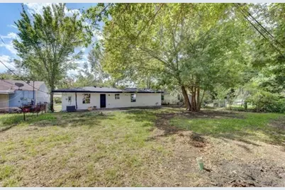 5611 Doulton Drive Drive, Houston, TX 77033 - Photo 9