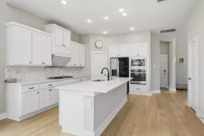 6026 Churchill Springs Lane, Fulshear, TX 77441 - Photo 13